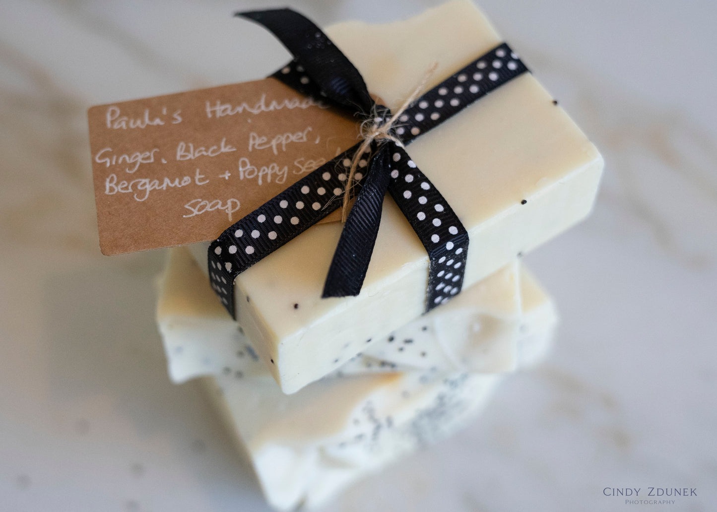 Ginger, Black pepper, Bergamot and poppy seed Soap